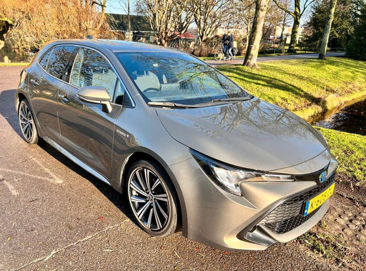 Toyota Corolla 1.8 Hybrid First Edition