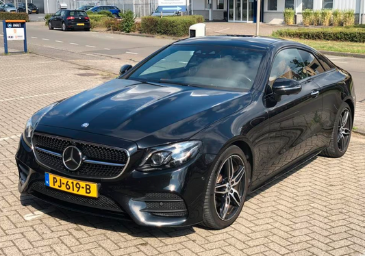 Mercedes-Benz E200 Coupé