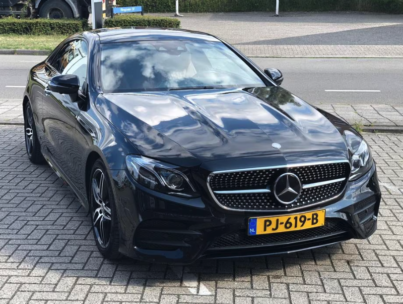 Mercedes-Benz E200 Coupé