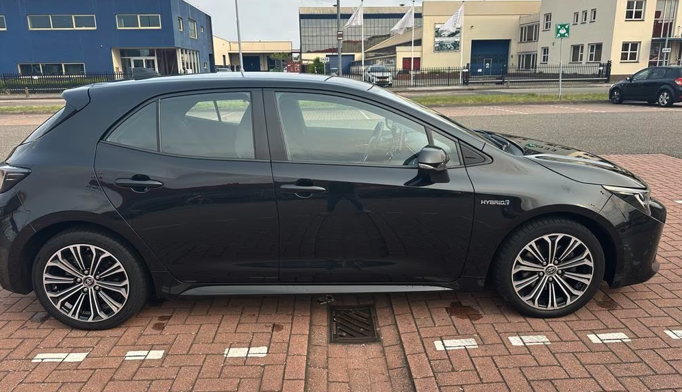 Toyota Corolla 2.0 Hybrid