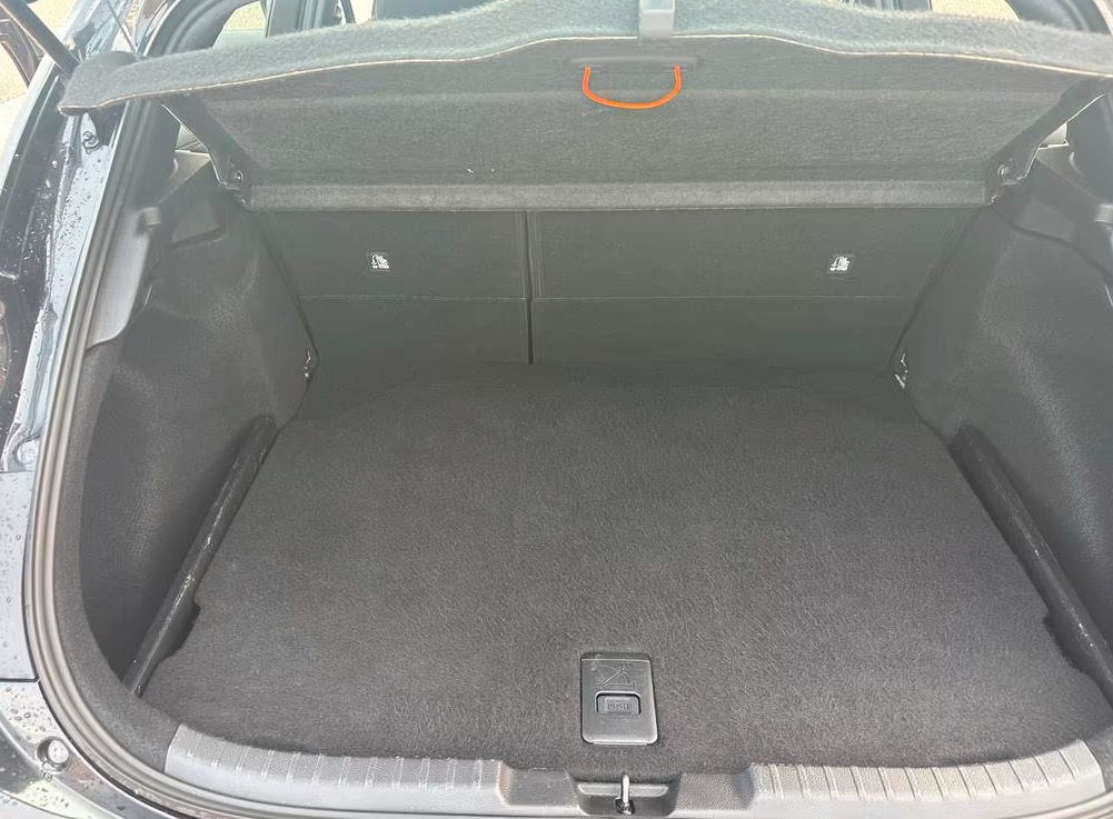 Toyota Corolla 2.0 Hybrid