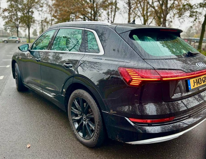 Audi E-tron 50