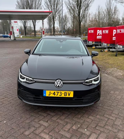 Volkswagen Golf 8 1.5 TSI