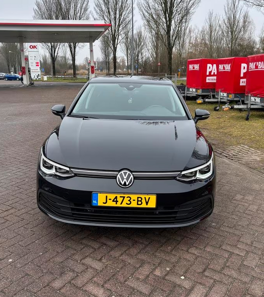 Volkswagen Golf 8 1.5 TSI