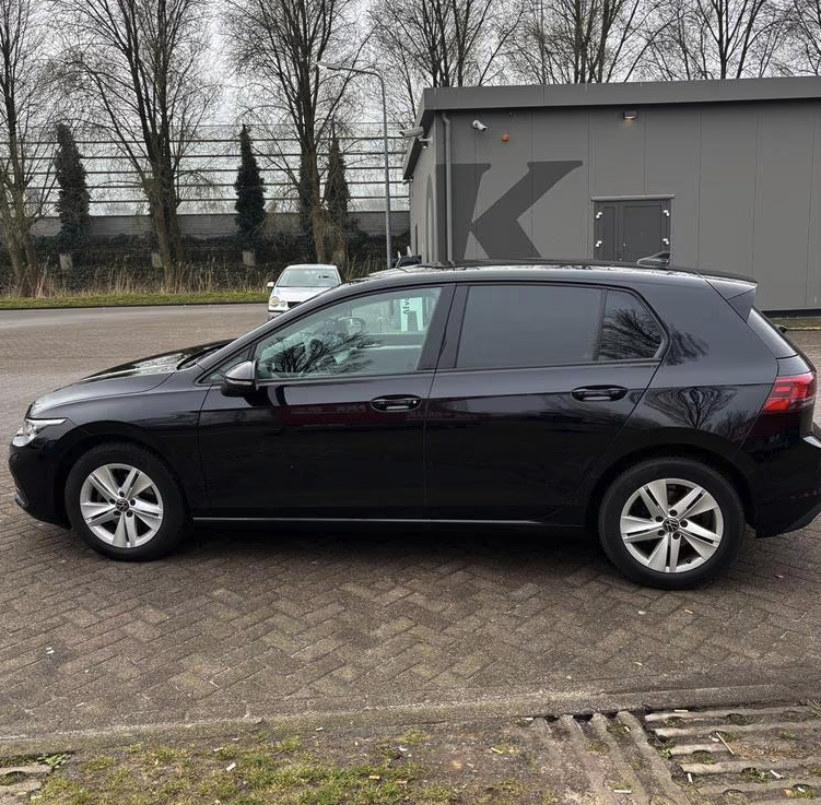 Volkswagen Golf 8 1.5 TSI