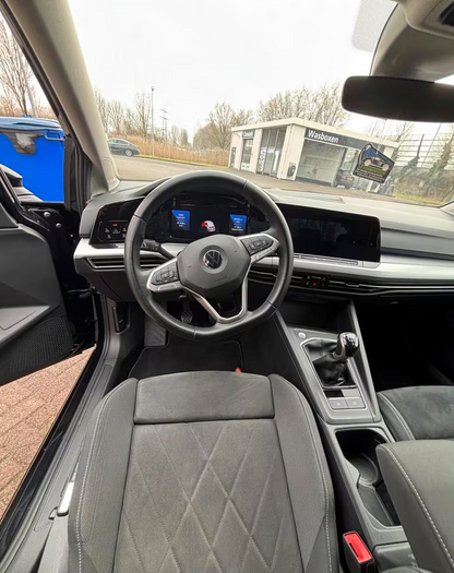 Volkswagen Golf 8 1.5 TSI