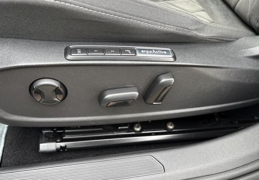 Volkswagen Golf 8 1.5 TSI