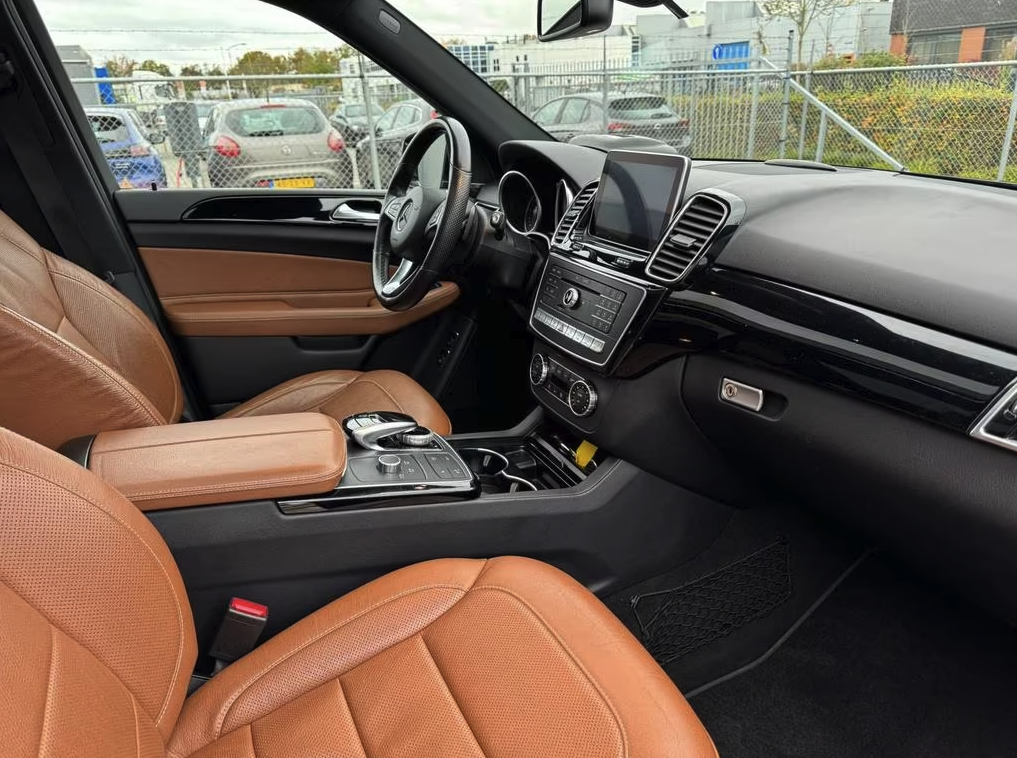 Mercedes-Benz GLE500e