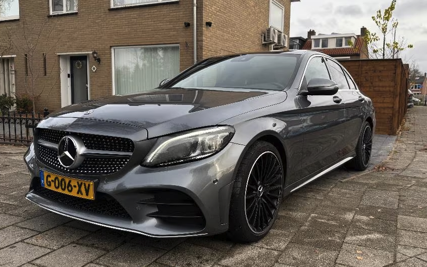 Mercedes-Benz C180 AMG