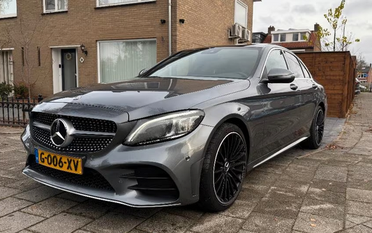 Mercedes-Benz C180 AMG