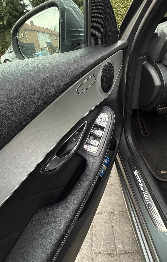 Mercedes-Benz C180 AMG