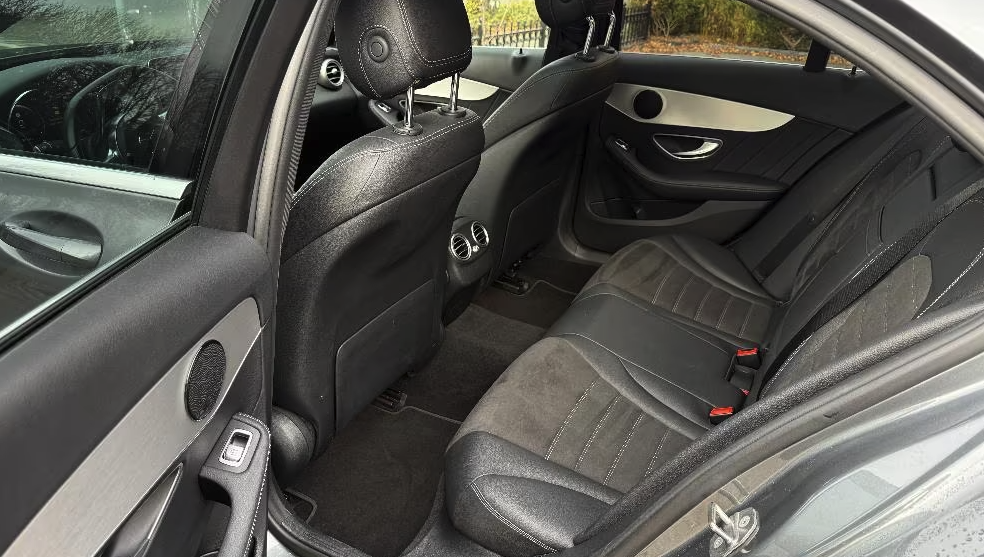 Mercedes-Benz C180 AMG