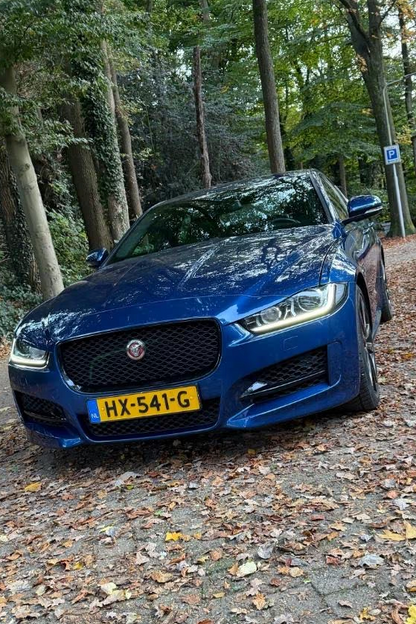 Jaguar XE 2.0 R-Sport