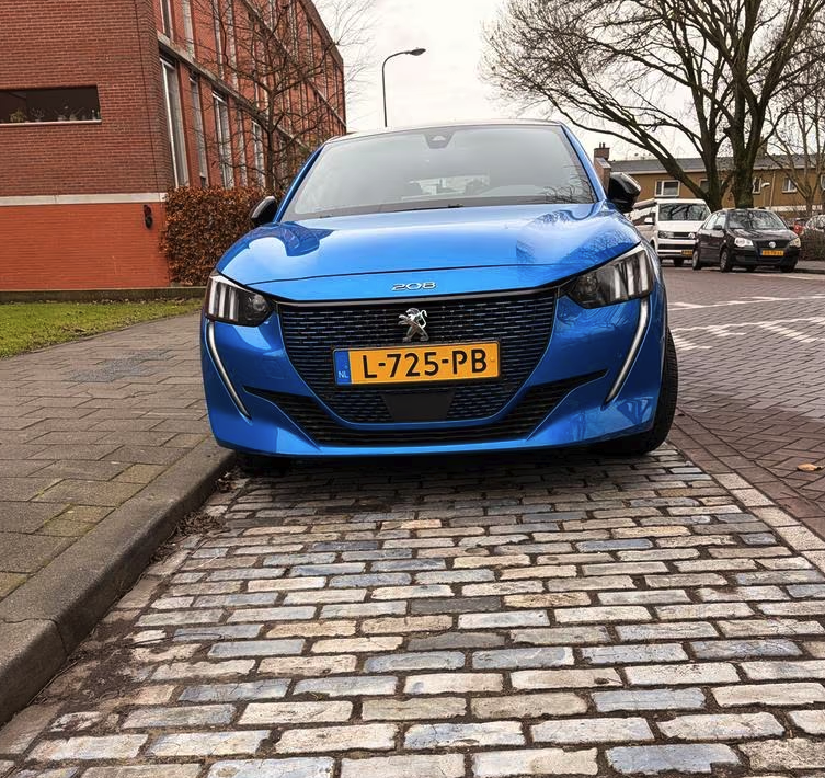 Peugeot e-208 GT Pack 50 kWh