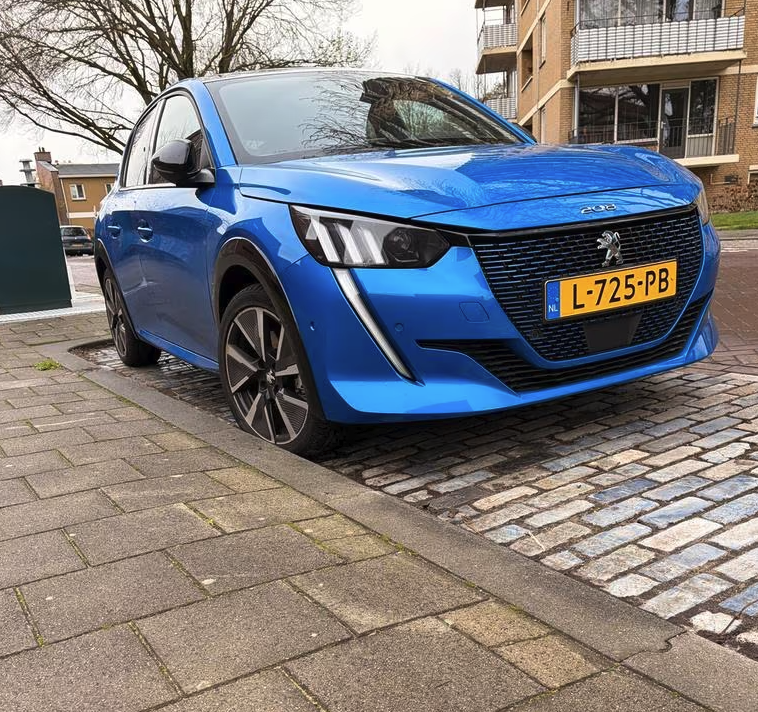Peugeot e-208 GT Pack 50 kWh