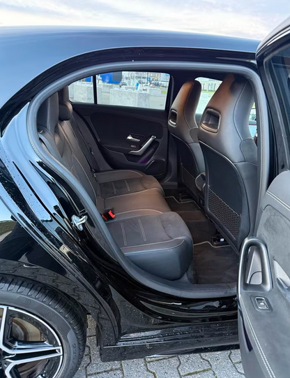 Mercedes-Benz A250e AMG