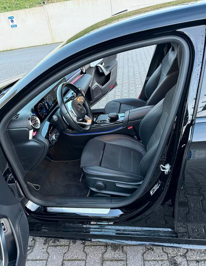 Mercedes-Benz A250e AMG