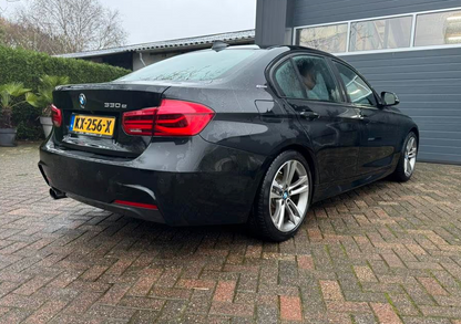BMW 330e M-Sport