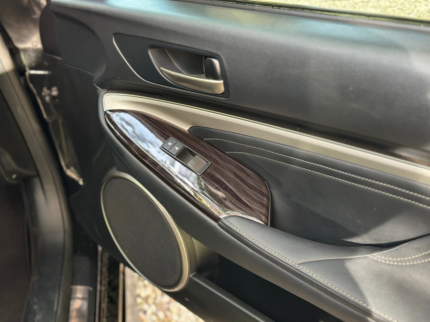 Lexus RC 300h Luxury Line