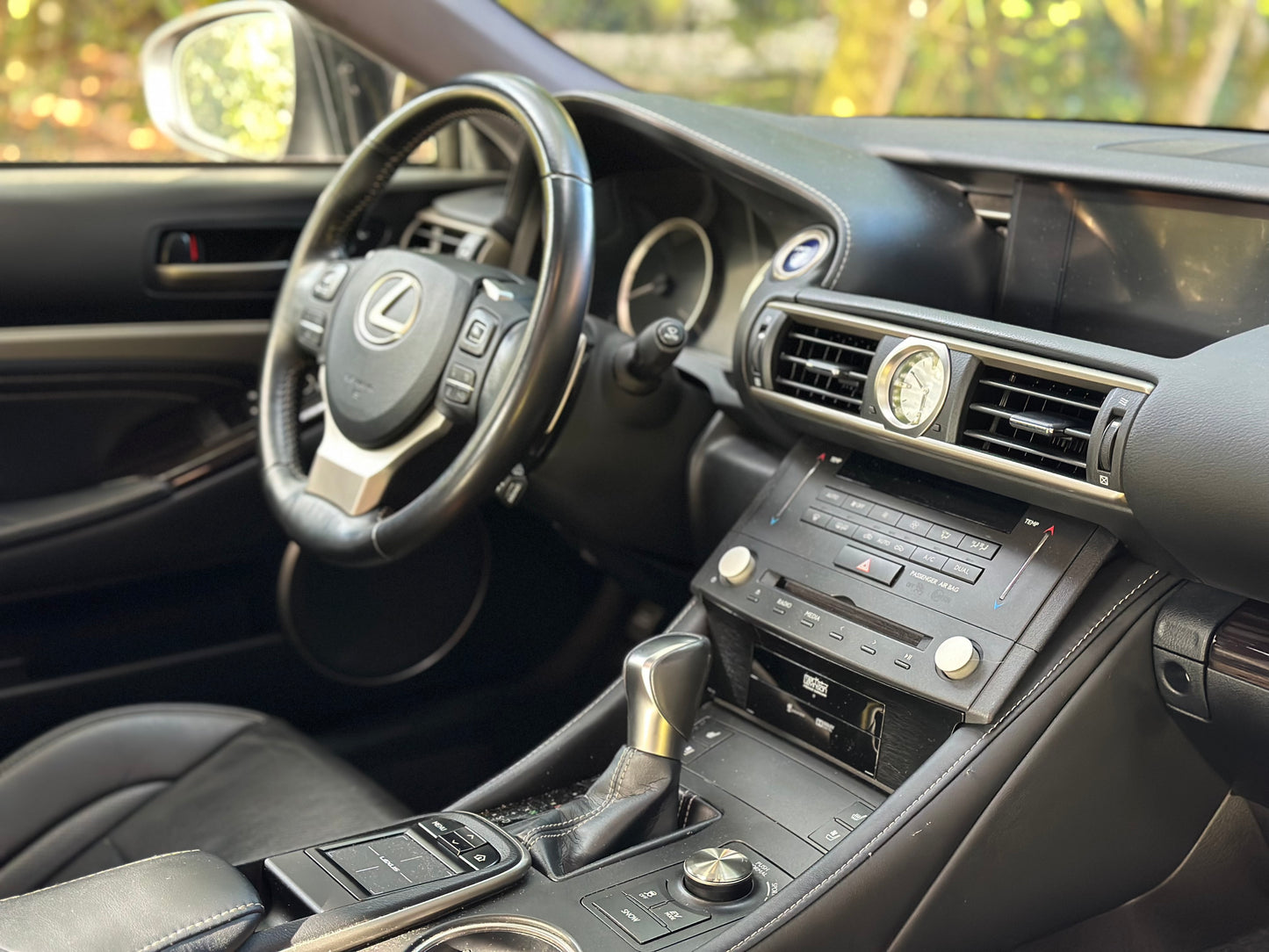 Lexus RC 300h Luxury Line