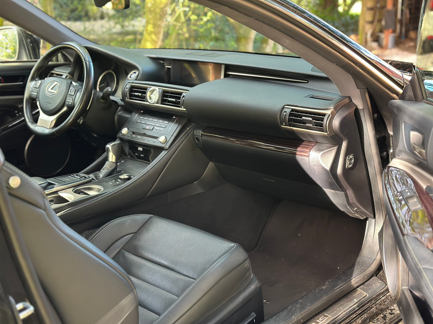 Lexus RC 300h Luxury Line