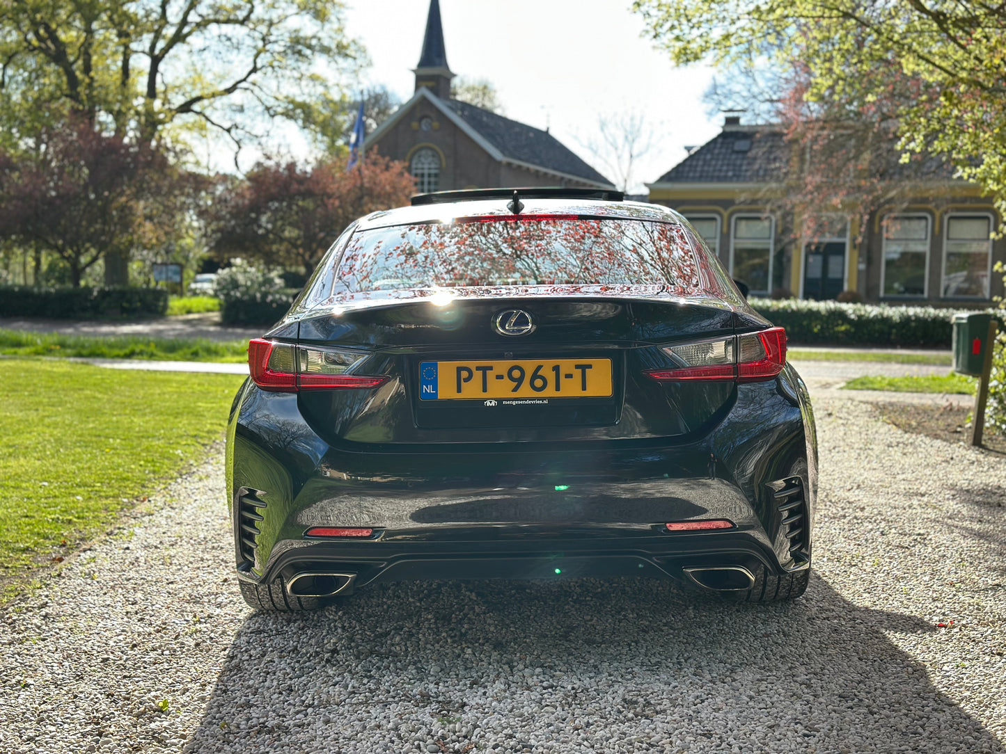 Lexus RC 300h Luxury Line