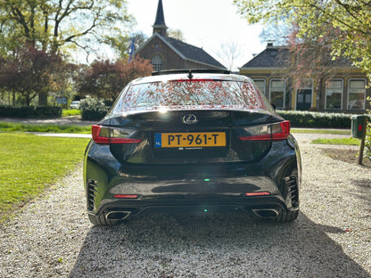 Lexus RC 300h Luxury Line