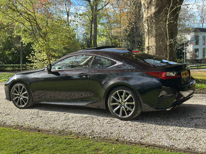 Lexus RC 300h Luxury Line
